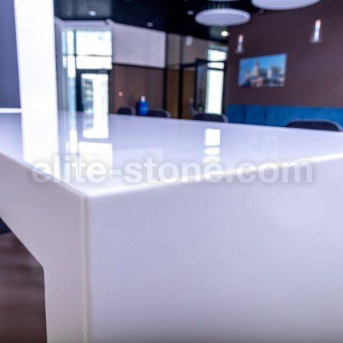 Стол из искусственного камня TriStone А – 104 Pure White