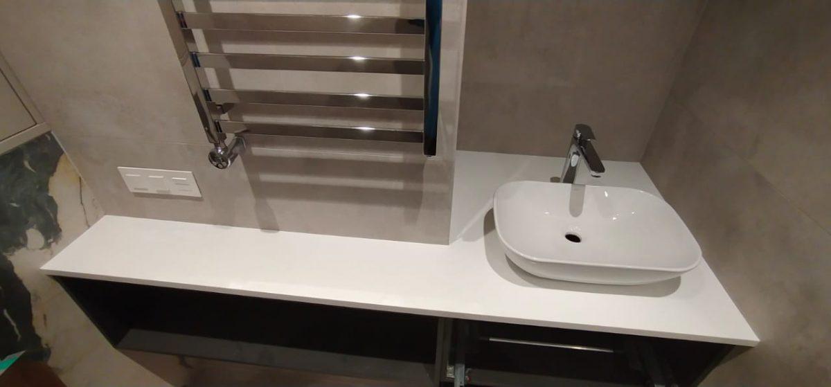 2 столешницы в ванную и столешница для кухни из искусственного камня Neomarm